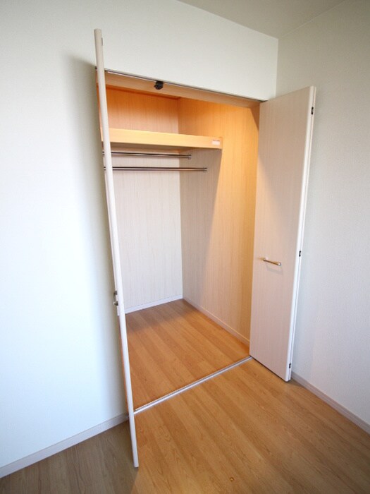 物件内観写真16　(収納)