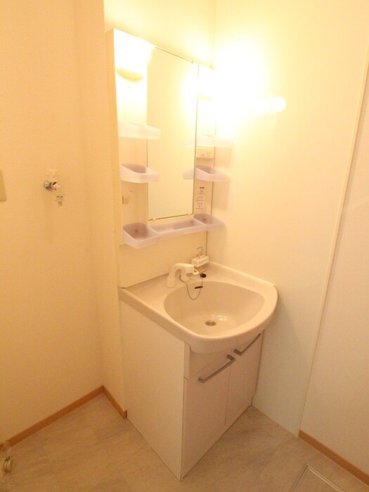 物件内観写真9　(洗面)