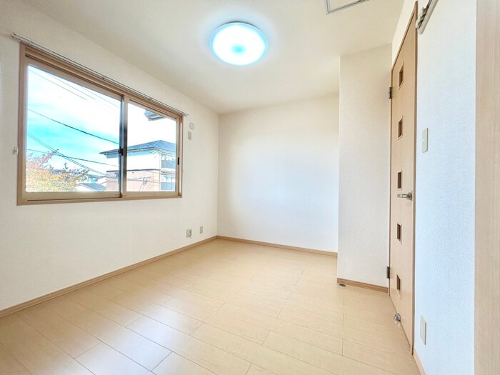 物件内観写真15　(内観写真)