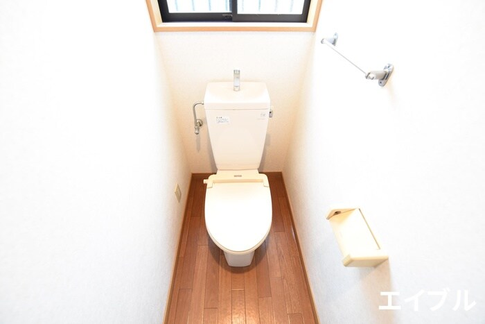 物件内観写真11　(トイレ)