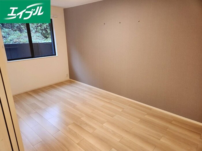 物件内観写真15　(居室)