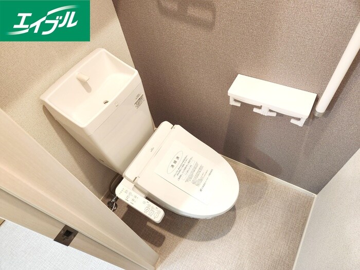 物件内観写真6　(トイレ)