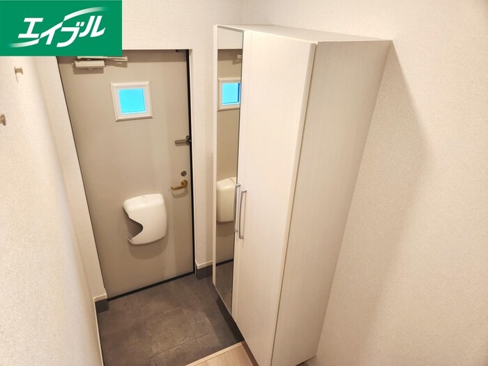 物件内観写真14　(靴箱)
