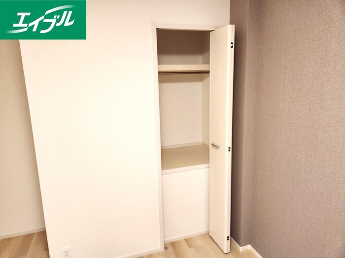 物件内観写真16　(収納)