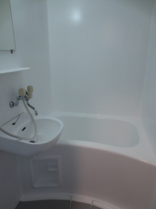 物件内観写真10　(バス／シャワールーム等)