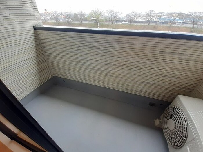 物件内観写真13　(ベランダ・バルコニー)