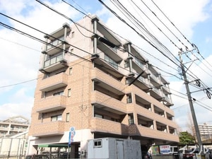 チュリス門松外観写真