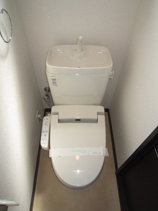 物件内観写真7　(トイレ)