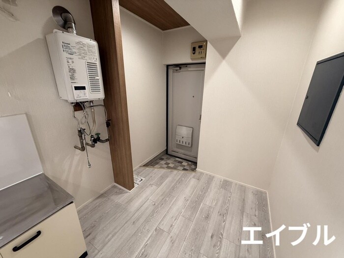 物件内観写真17　(玄関)