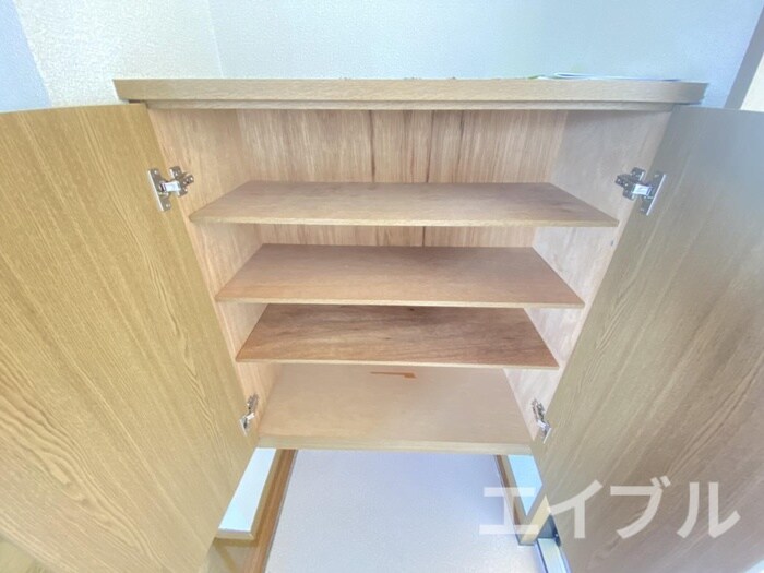 物件内観写真14　(靴箱)