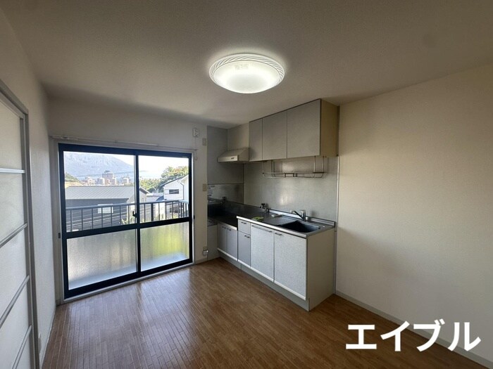 物件内観写真16　(居室)