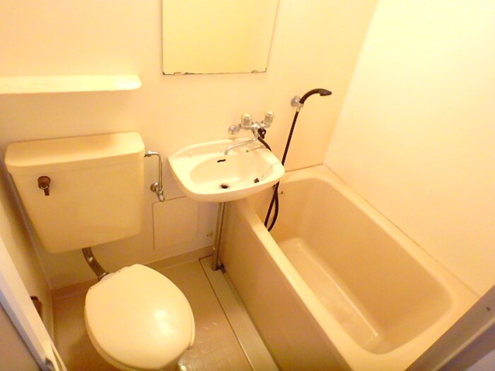 物件内観写真6　(バス／シャワールーム等)