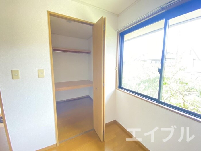 物件内観写真10　(収納)