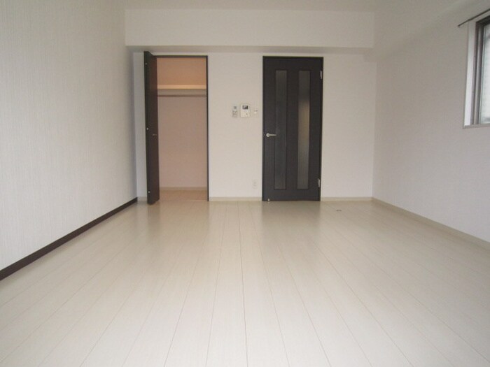 物件内観写真6　(居室)