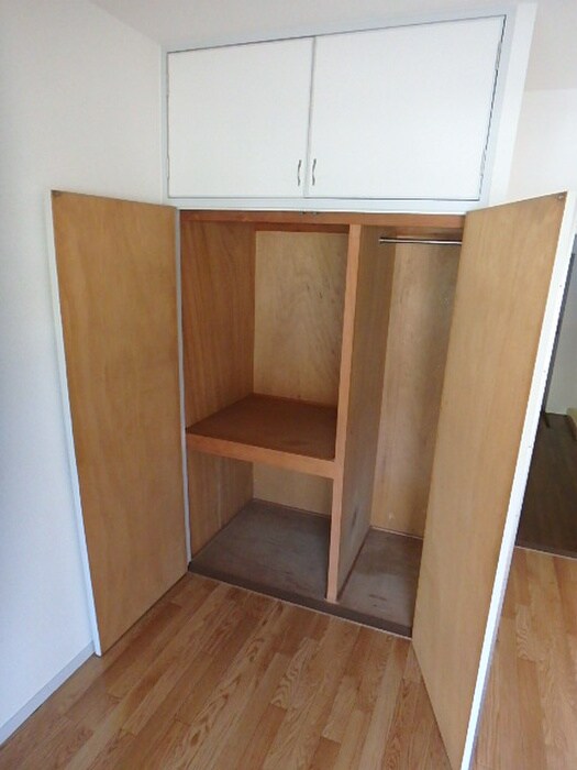 物件内観写真5　(収納)