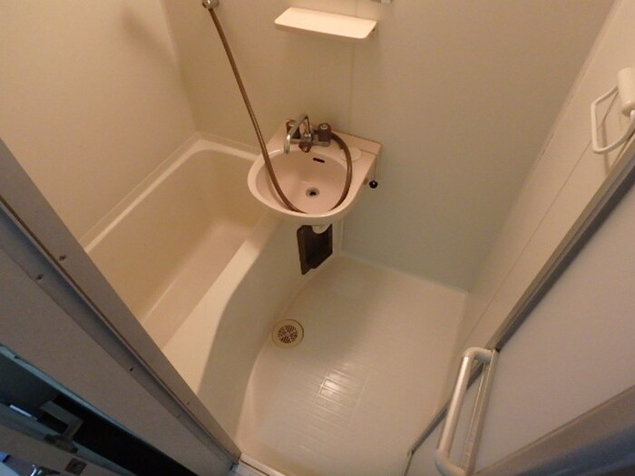 物件内観写真9　(バス／シャワールーム等)