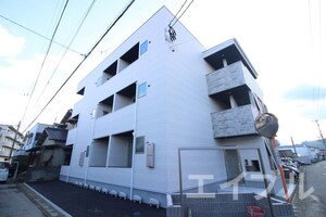 メゾンクレール博多南参番館外観写真
