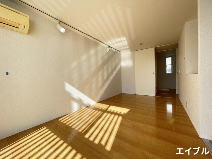 物件内観写真14　(居室)