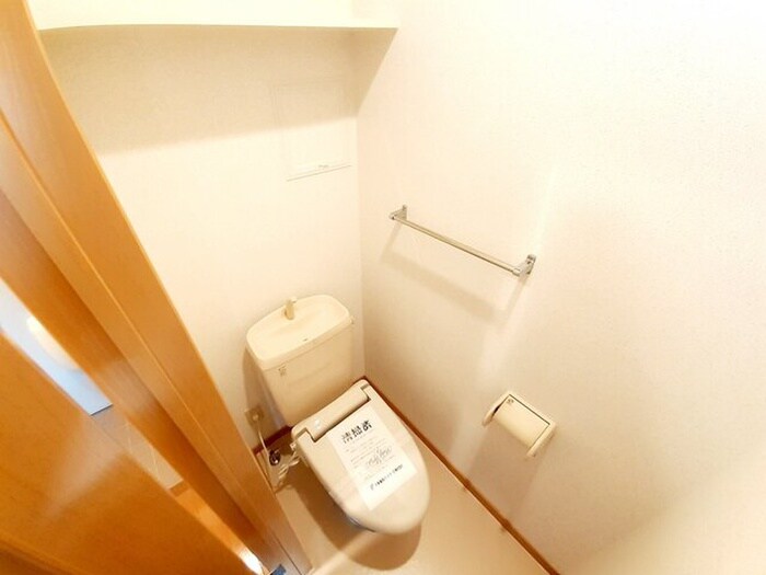 物件内観写真10　(トイレ)