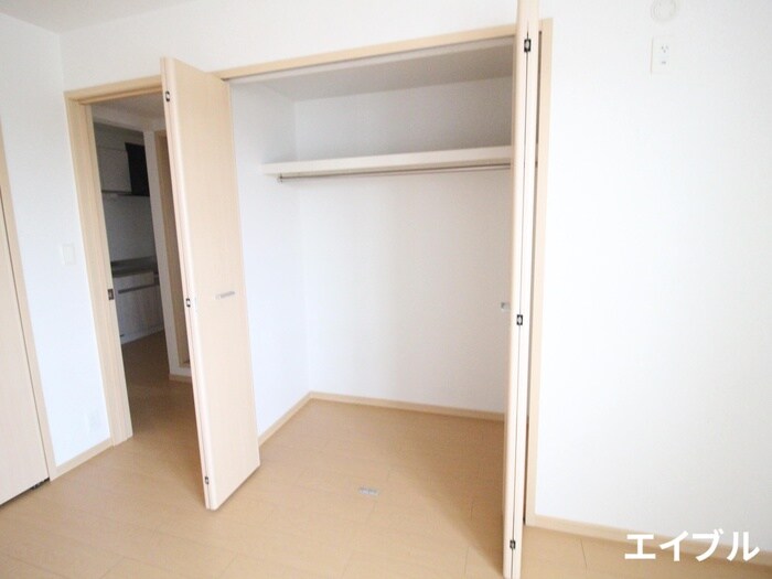 物件内観写真11　(収納)