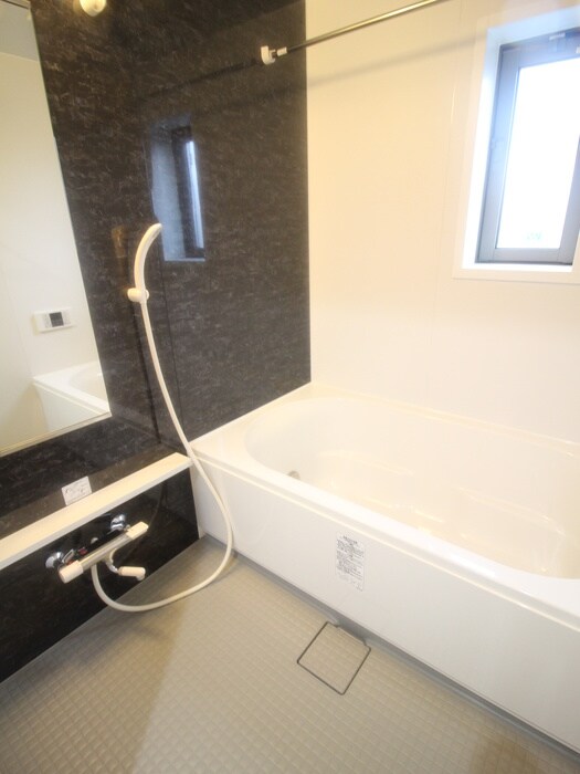 物件内観写真9　(バス／シャワールーム等)