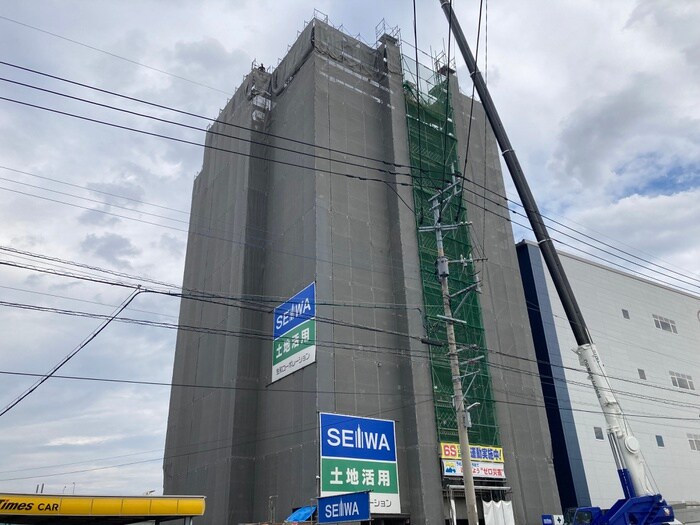 物件外観写真3　(建築中)