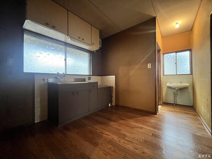 物件内観写真1　(居室)