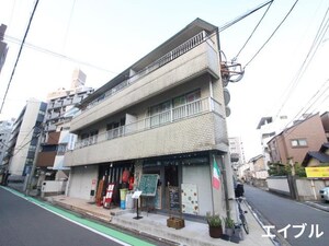 ブルーバードビル外観写真