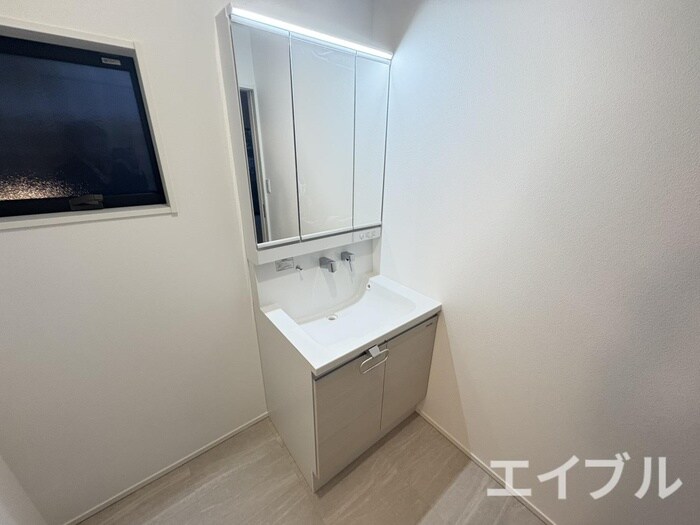 物件内観写真3　(洗面)