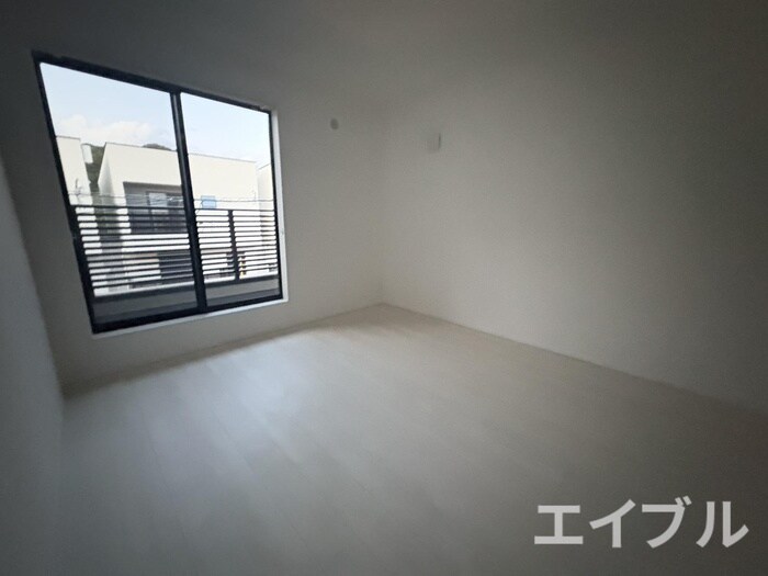 物件内観写真11　(居室)