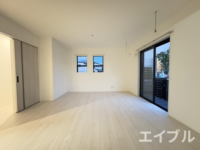 物件内観写真12　(居室)