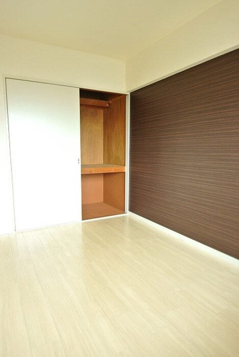 物件内観写真11　(居室)