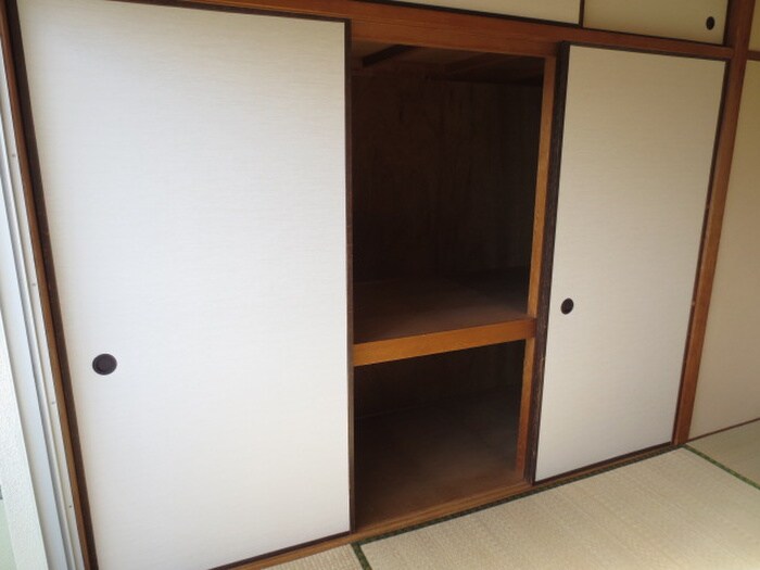 物件内観写真11　(収納)