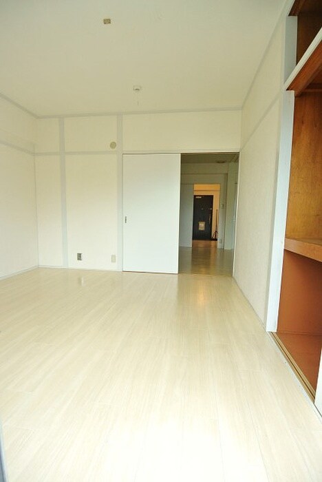 物件内観写真12　(居室)