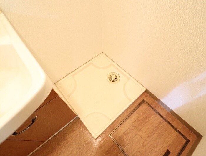 物件内観写真19　(洗濯機置場)