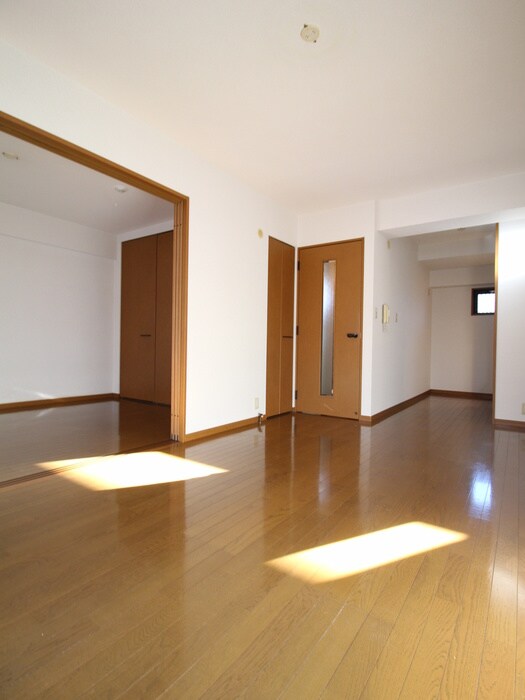 物件内観写真5　(居室)