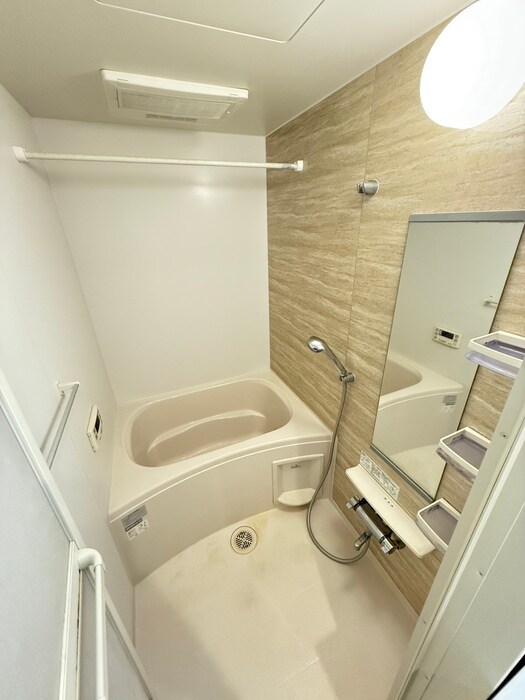 物件内観写真10　(バス／シャワールーム等)