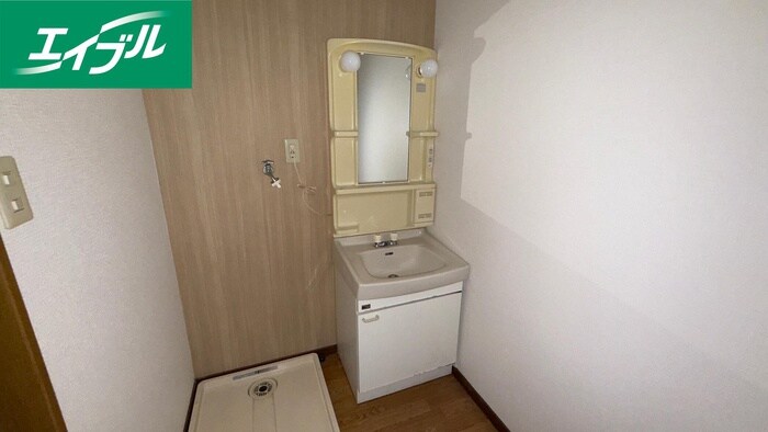 物件内観写真12　(洗面)