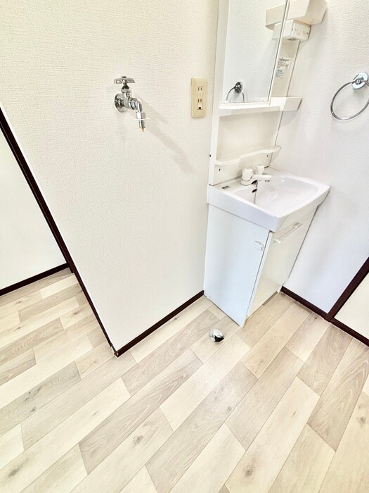 物件内観写真19　(洗濯機置場)