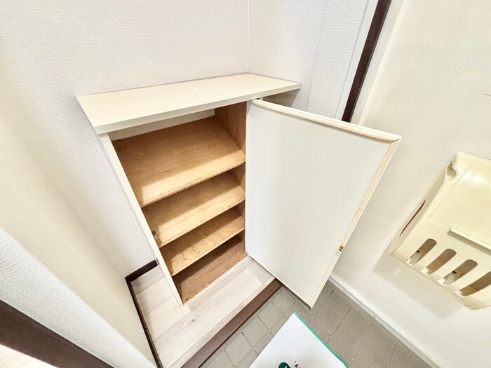 物件内観写真21　(靴箱)