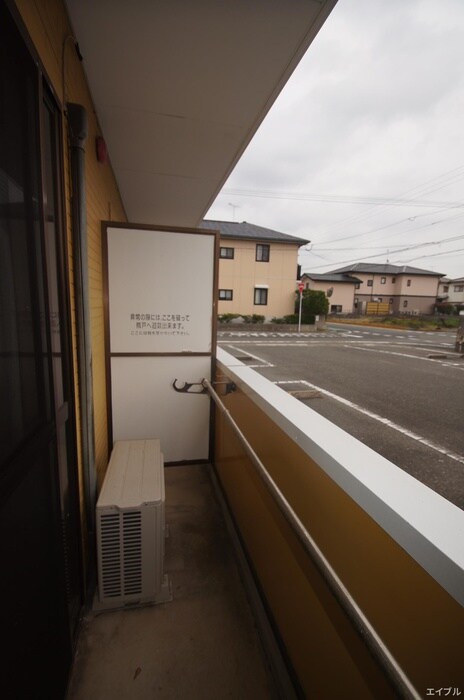 物件内観写真20　(室内からの展望)