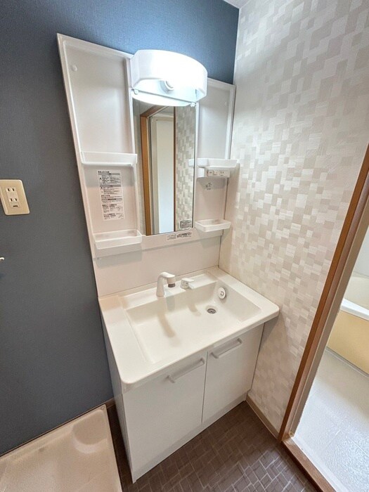 物件内観写真9　(洗面)