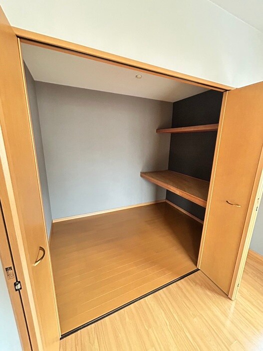物件内観写真12　(収納)