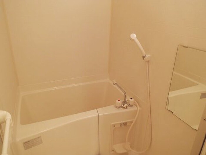 物件内観写真11　(バス／シャワールーム等)