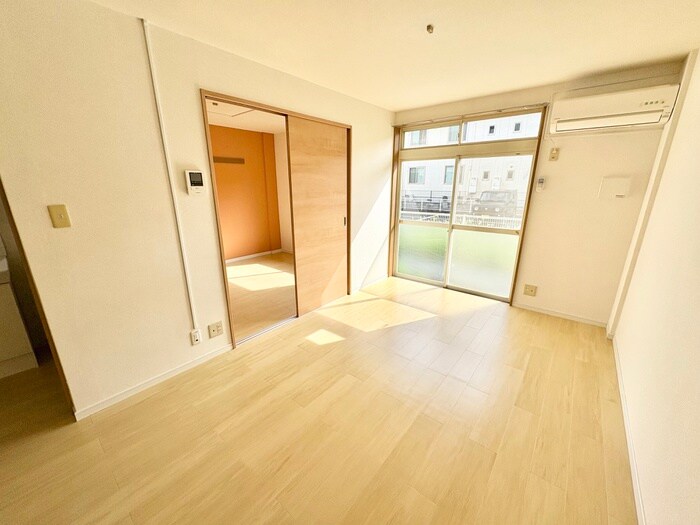 物件内観写真5　(居室)