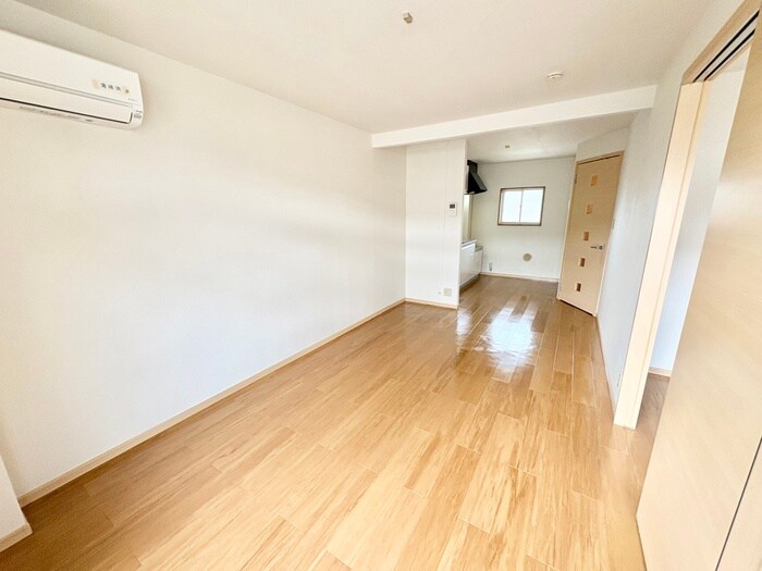 物件内観写真6　(居室)