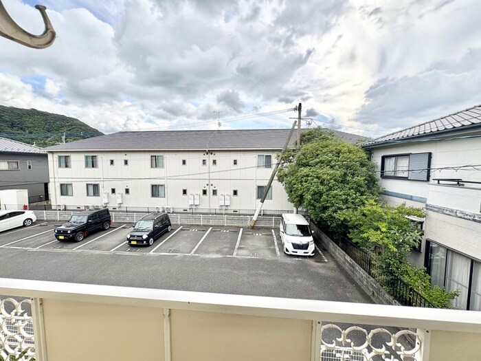 物件内観写真15　(室内からの展望)