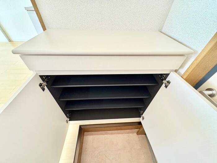 物件内観写真17　(靴箱)