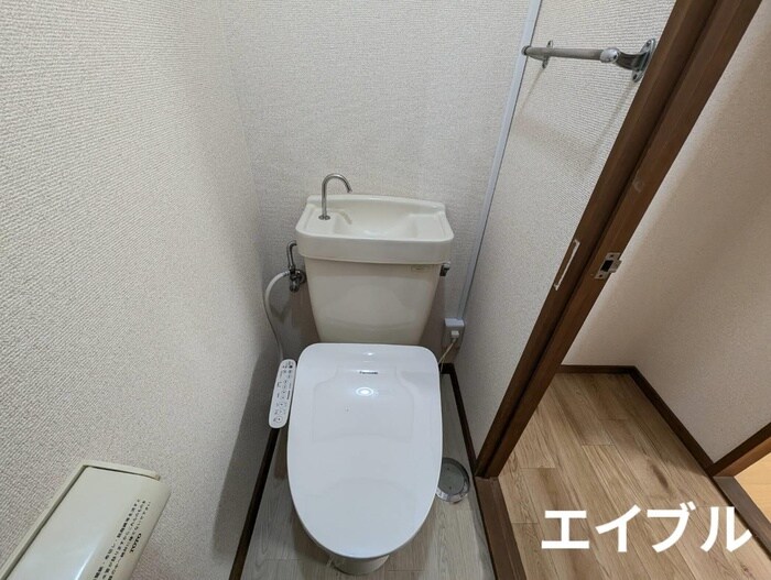 物件内観写真11　(トイレ)