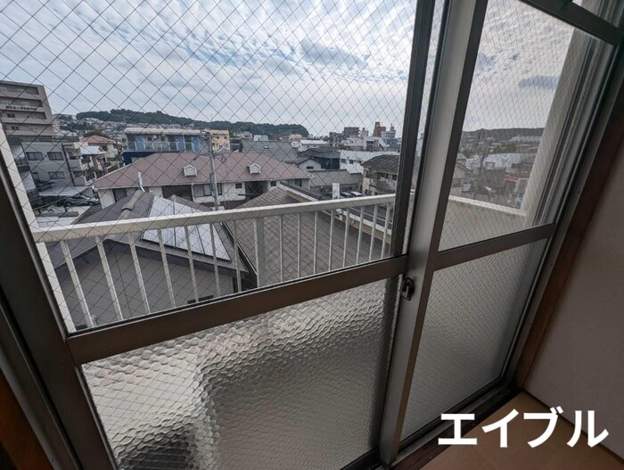 物件内観写真21　(室内からの展望)